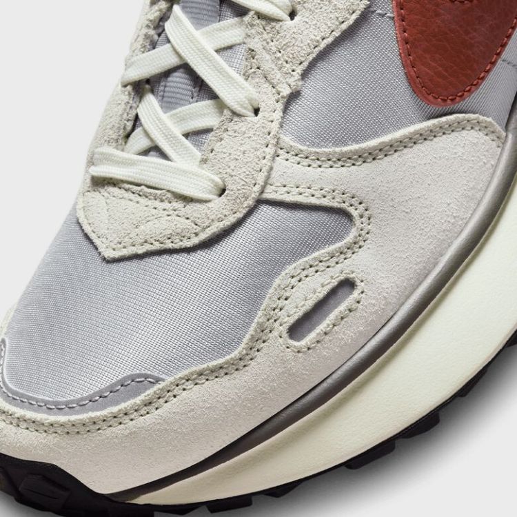 WMNS Phoenix Waffle