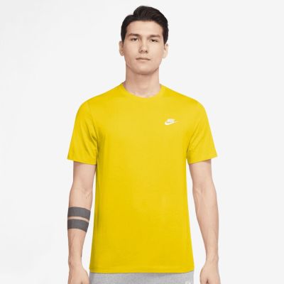 Sportswear Club Tee