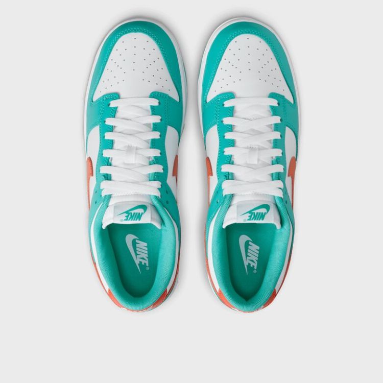 Dunk Low Retro