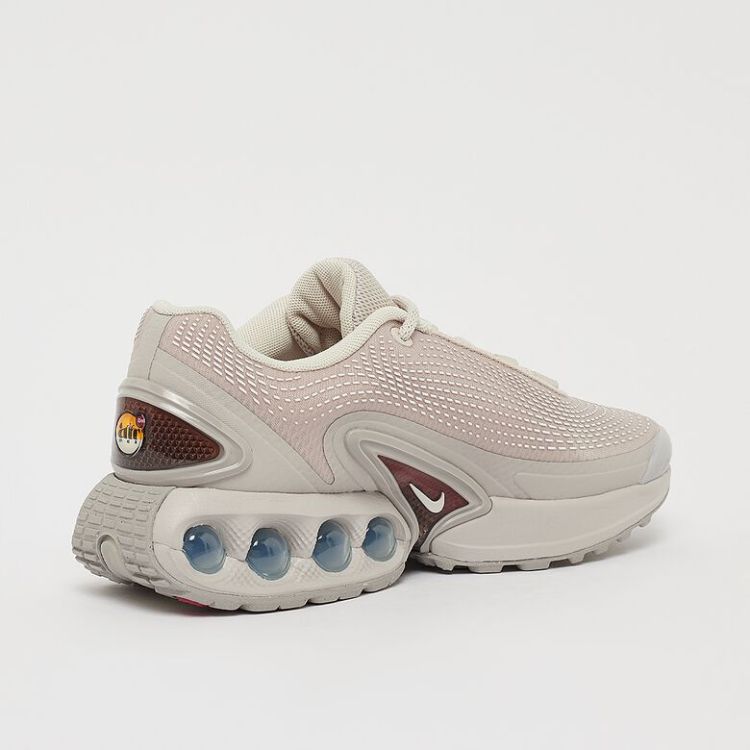 WMNS Air Max DN