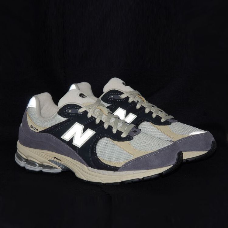2002