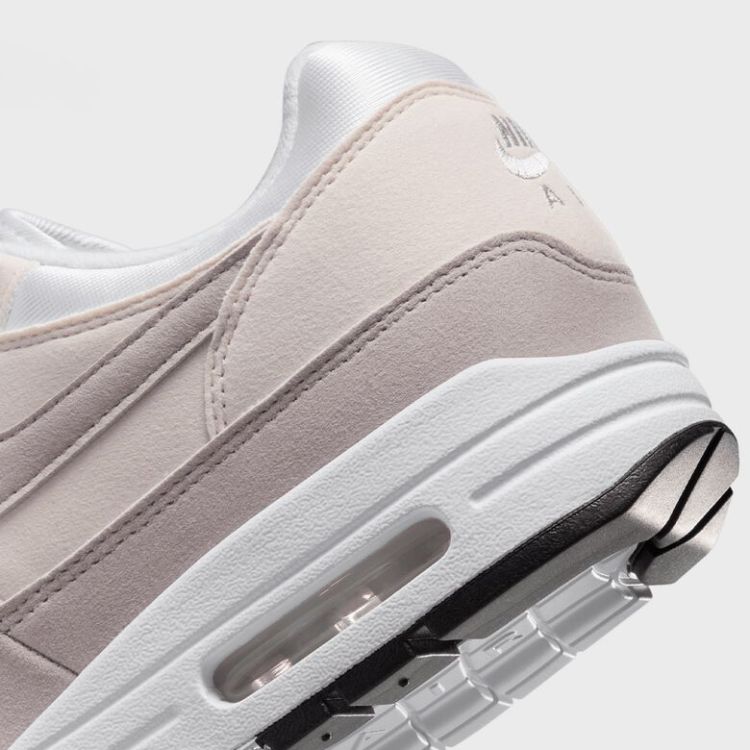 Wmns Air Max 1