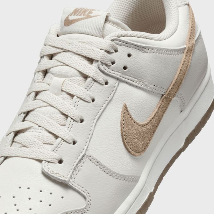 Dunk Low Retro Premium
