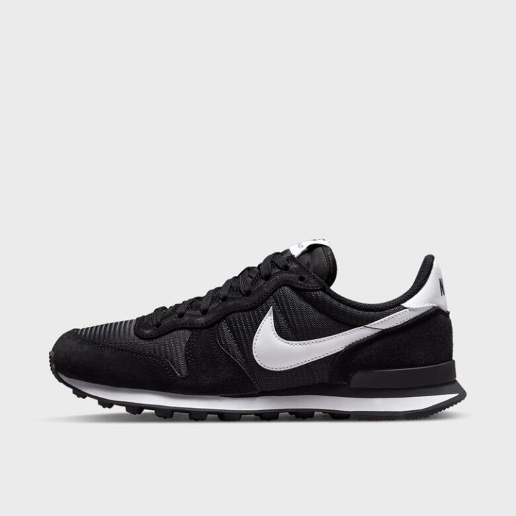 WMNS Internationalist