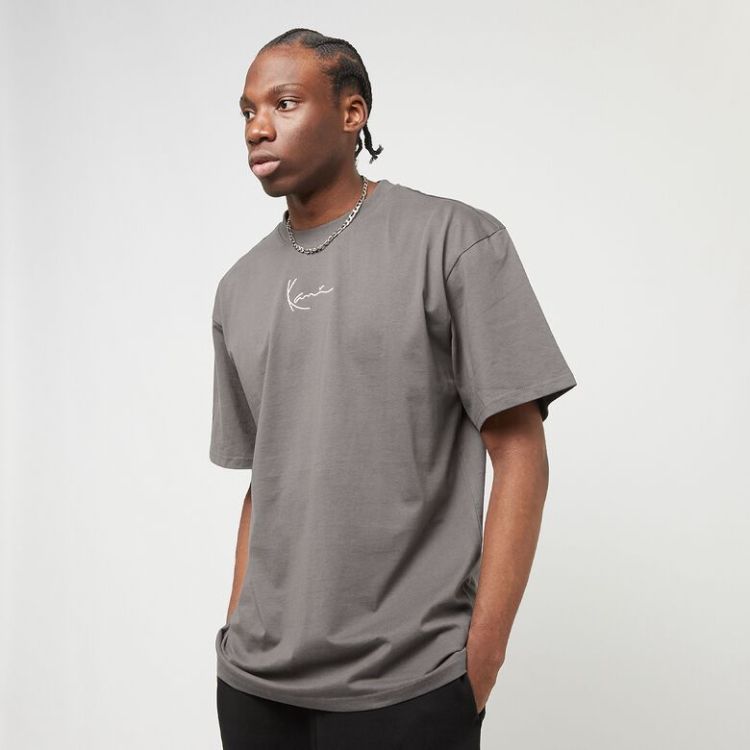 Small Signature Essential Tee