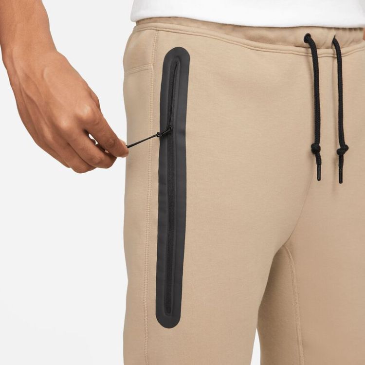 Tech Fleece Slim Fit Jogger Sweatpants