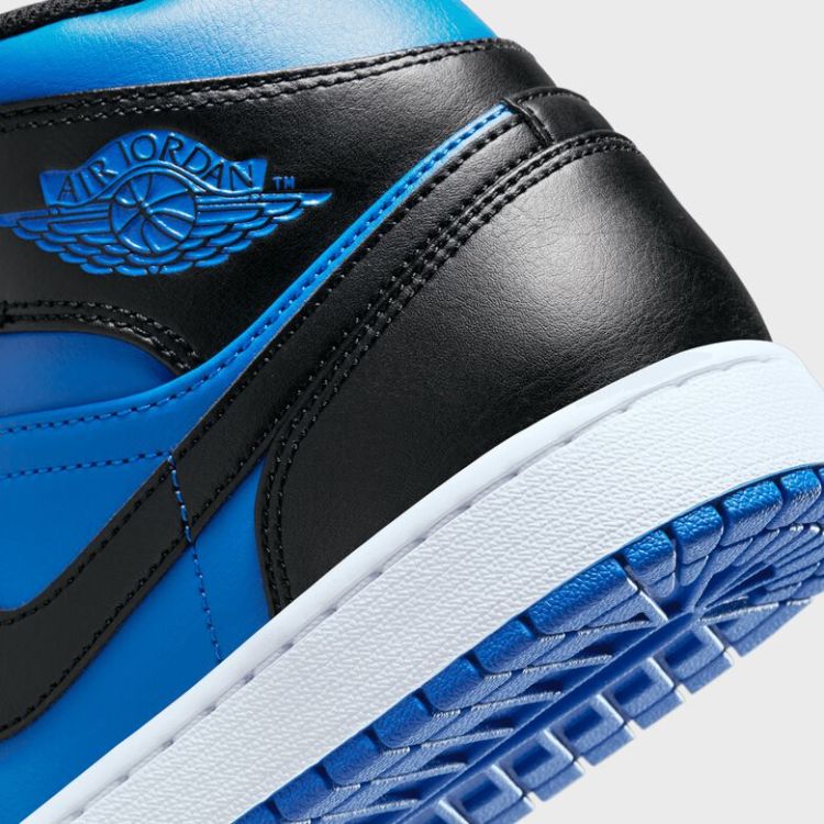 Air Jordan 1 Mid
