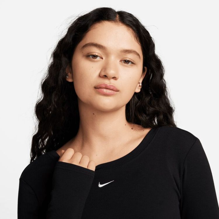 Sportswear Chill Knits Mini-Ribbed Long Sleeve Top