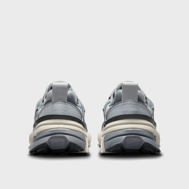 WMNS V2K Run