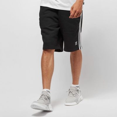 Short adicolor 3-Stripes