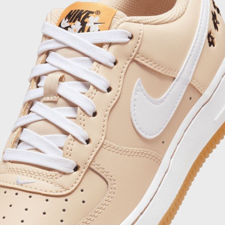 Air Force 1 LV8 2 (GS)