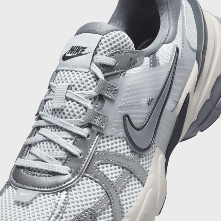 WMNS V2K Run