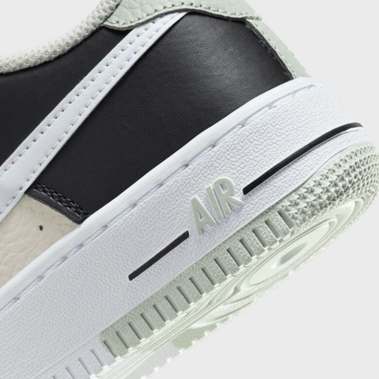 Air Force 1 (GS)