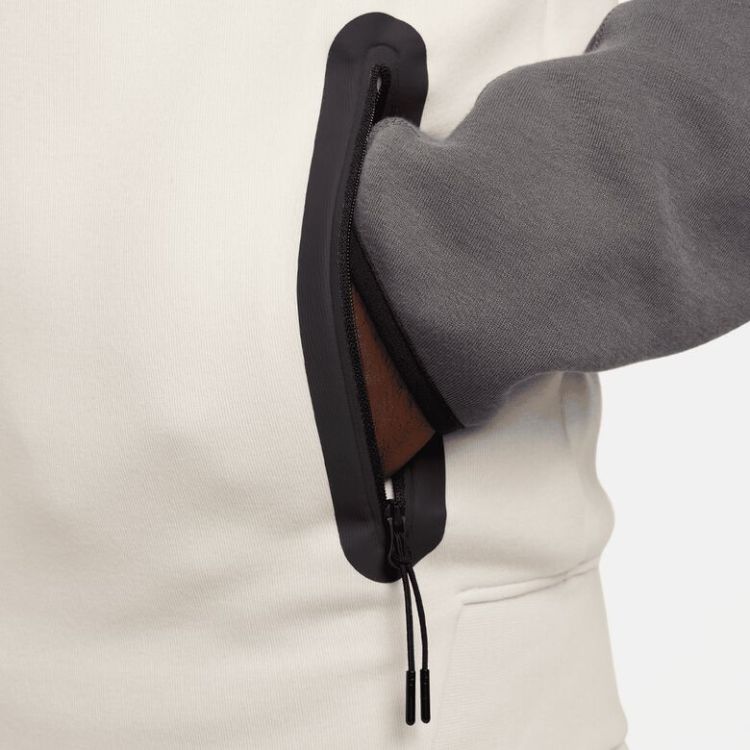 Tech Fleece Windrunner Hoodie