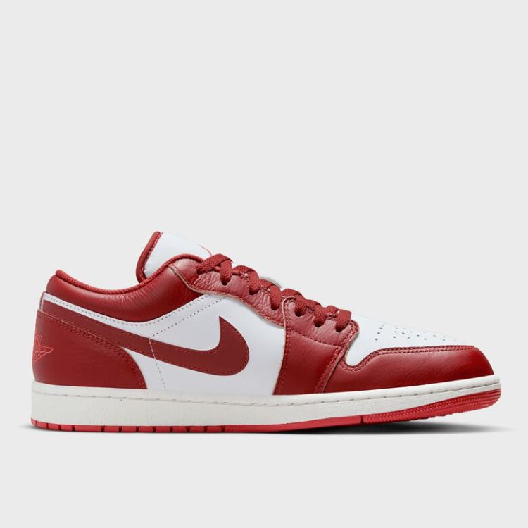 Air Jordan 1 Low SE