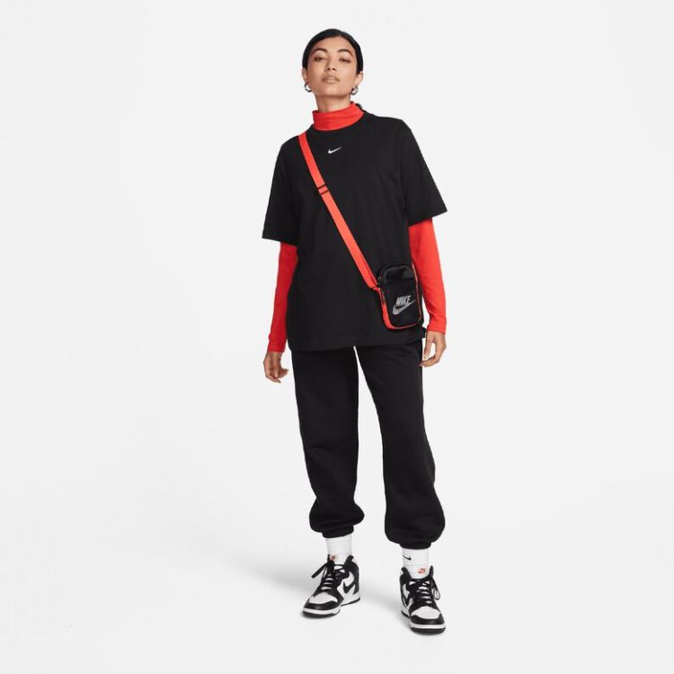 Sportswear Essential Tee LBR