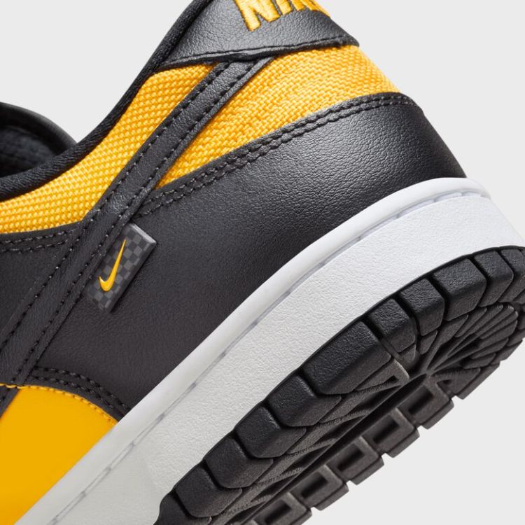 Dunk Low Retro