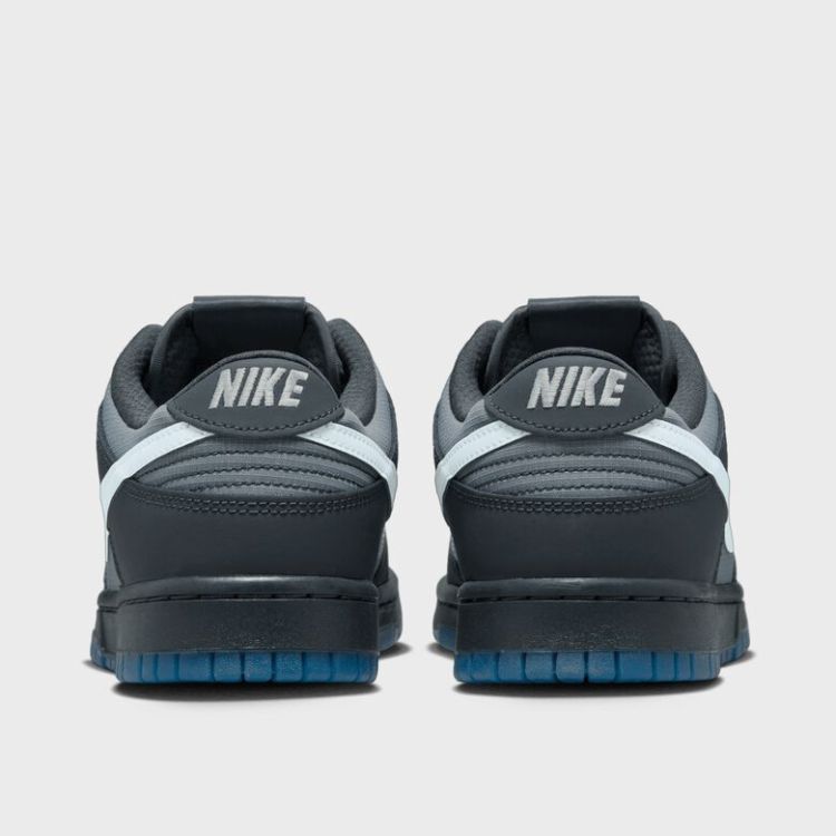 Dunk Low Retro