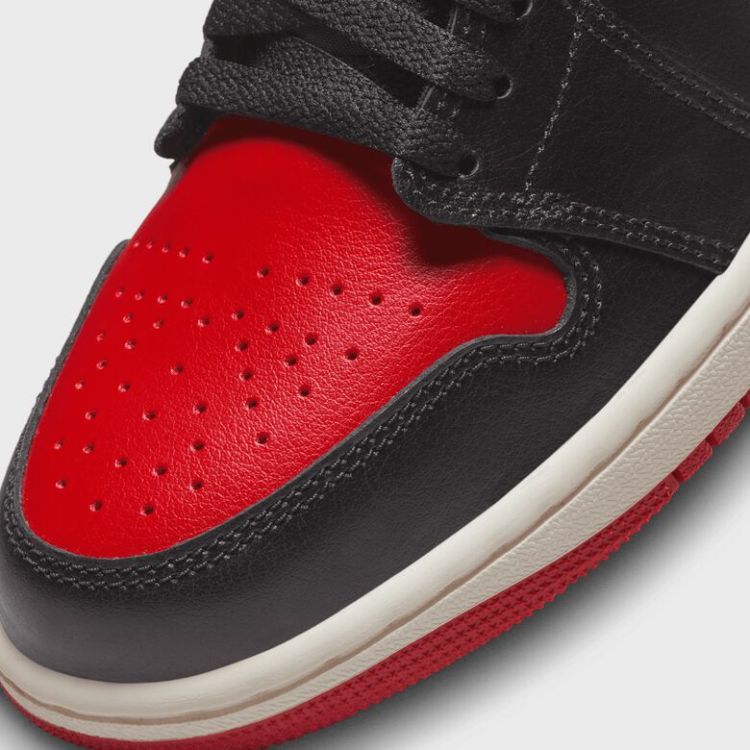 WMNS Air Jordan 1 Low