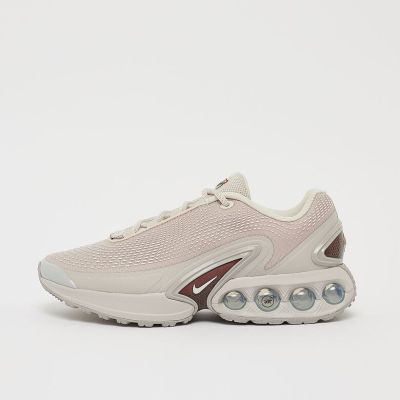 WMNS Air Max DN