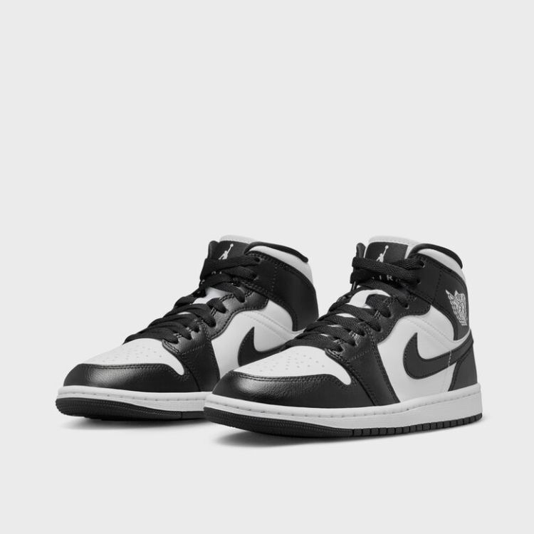 WMNS Air Jordan 1 Mid