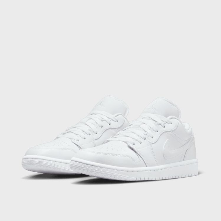 WMNS Air Jordan 1 Low