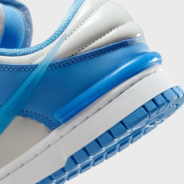 WMNS Dunk Low Twist