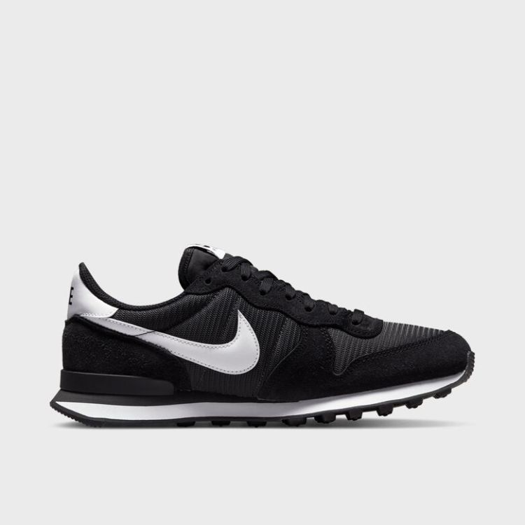 WMNS Internationalist