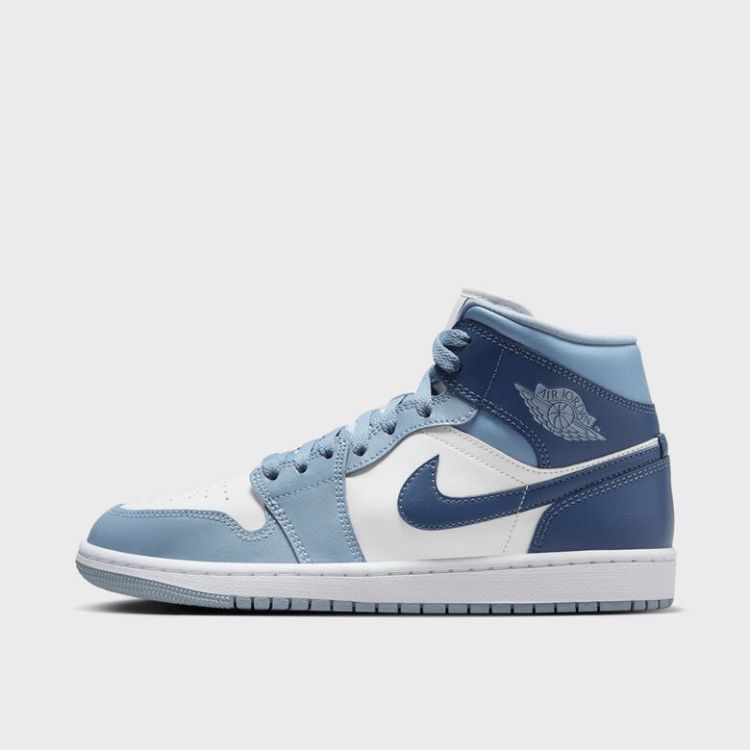 WMNS Air Jordan 1 Mid
