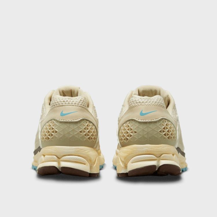 WMNS Zoom Vomero 5
