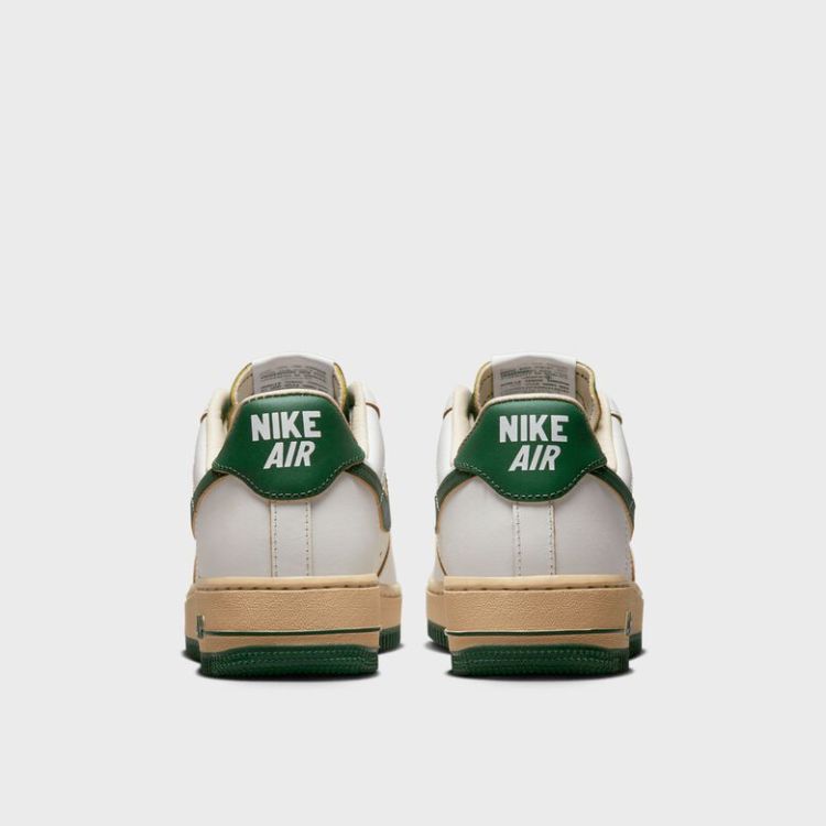 WMNS Air Force 1 '07 LV8