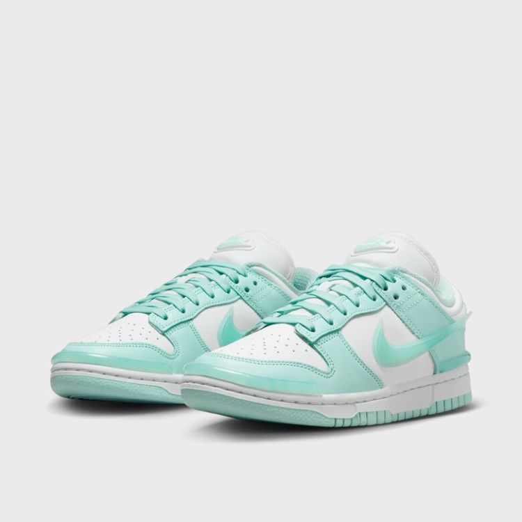 WMNS Dunk Low Twist