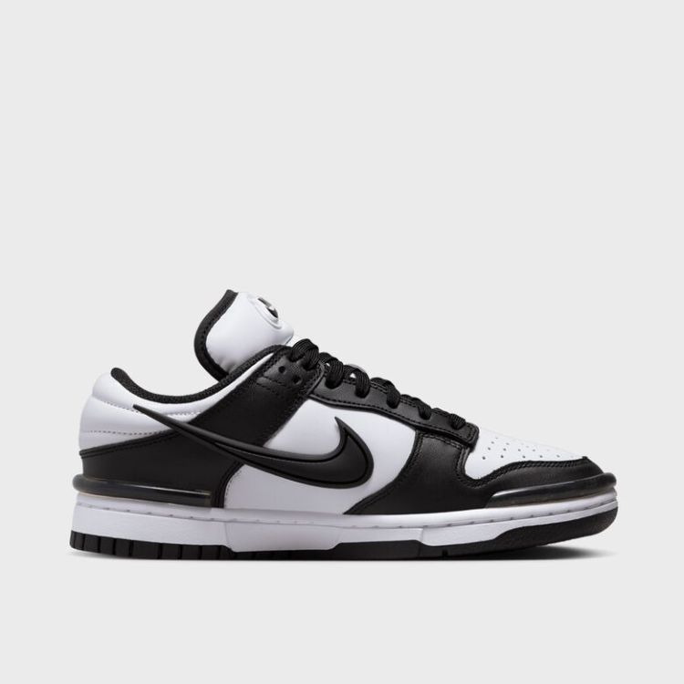 WMNS Dunk Low Panda Twist