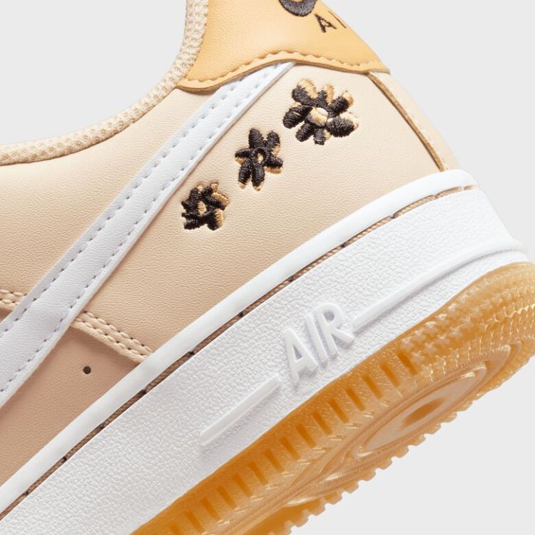 Air Force 1 LV8 2 (GS)