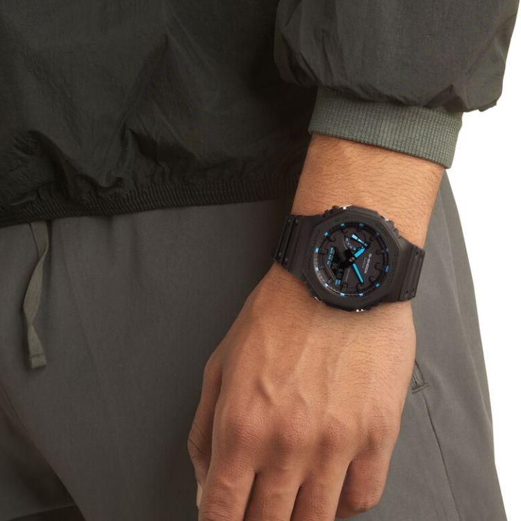 Utility Black GA-2100-1A2ER