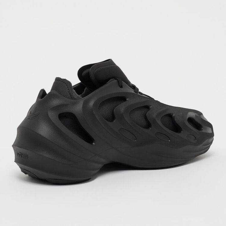 Zapatillas adiFOM Q