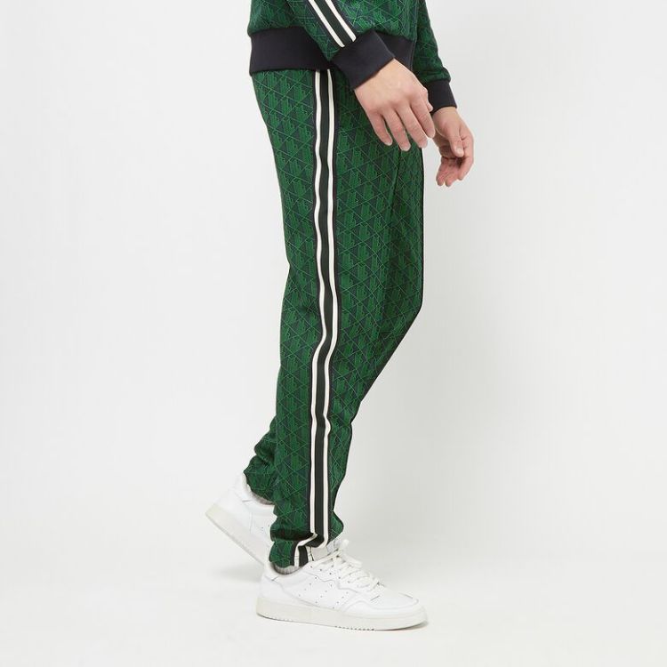 Trackpants