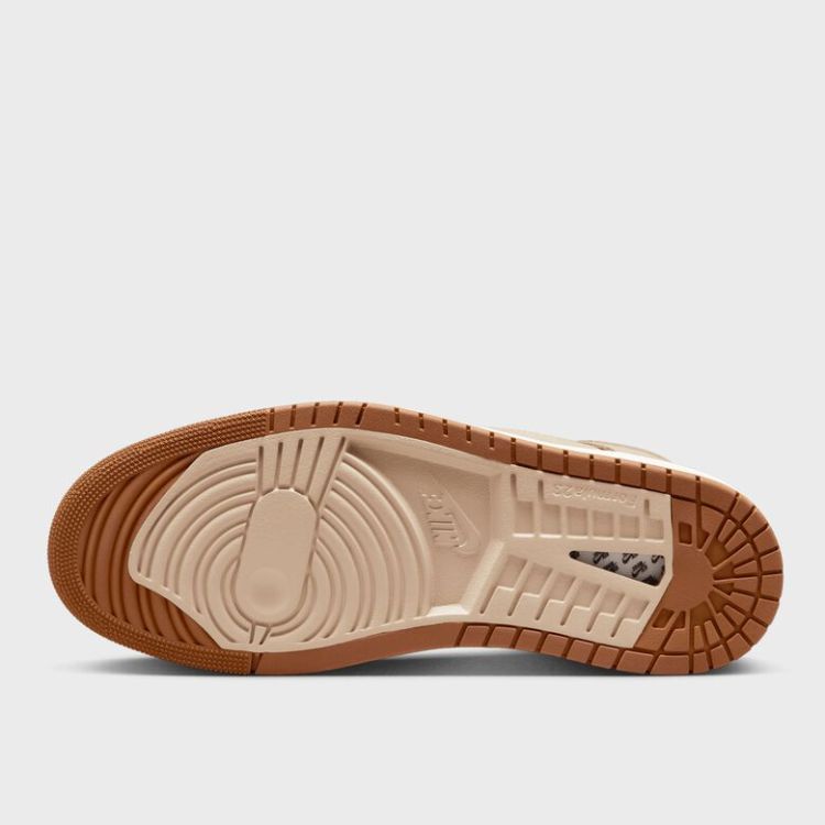 Air Jordan 1 Zoom CMFT 2
