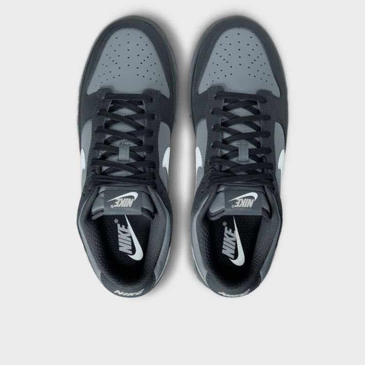 Dunk Low Retro