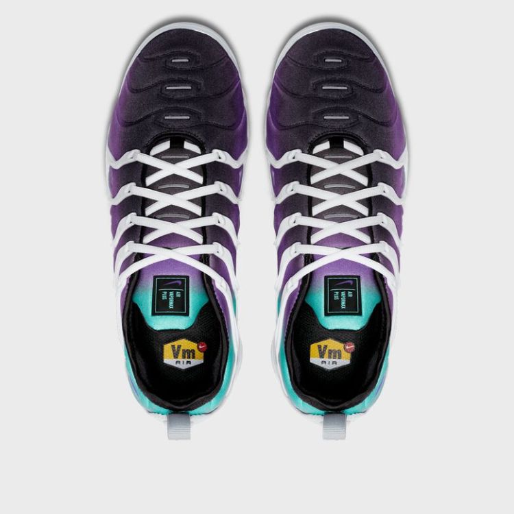 Air VaporMax Plus
