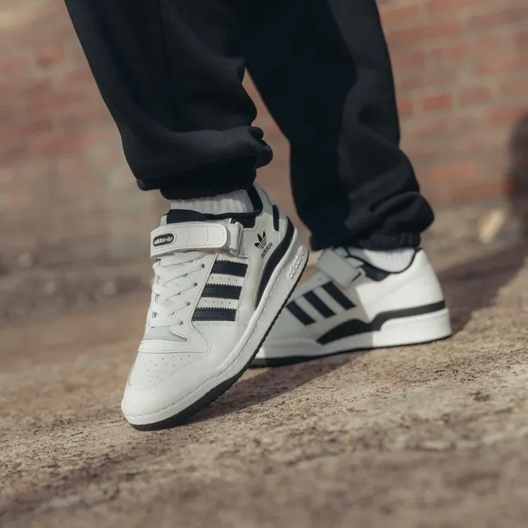 Zapatillas Forum Low
