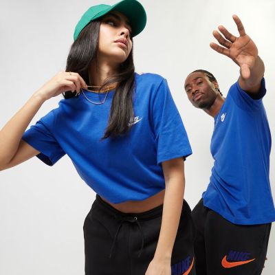 Sportswear Club Tee