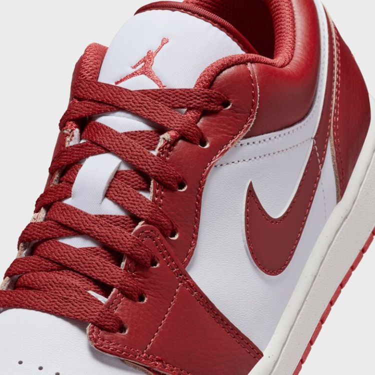 Air Jordan 1 Low SE